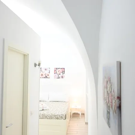 Lejlighed Chiaia Chic House